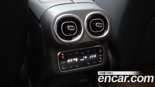 Mercedes-Benz GLC-Class 2025 — photo 29
