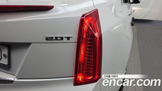 Cadillac ATS 2017 — photo 9