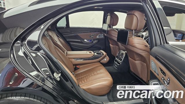 Mercedes-Benz S-Class 2018 — photo 12
