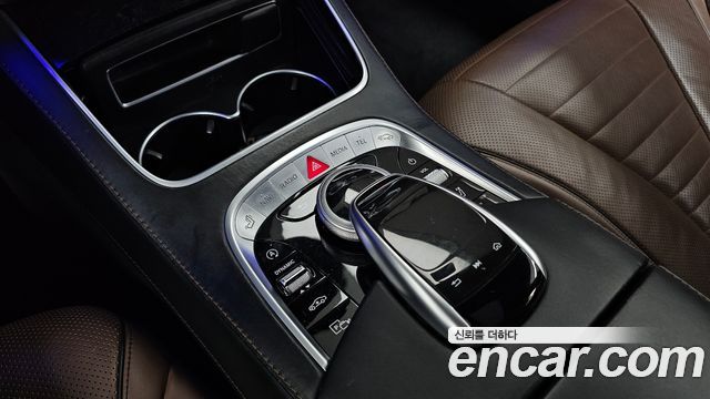Mercedes-Benz S-Class 2018 — photo 16