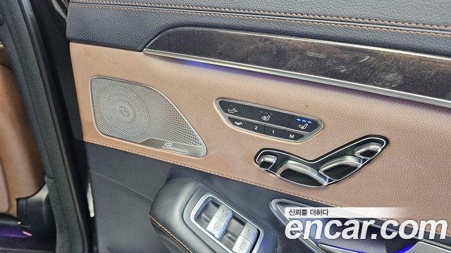 Mercedes-Benz S-Class 2018 — photo 19