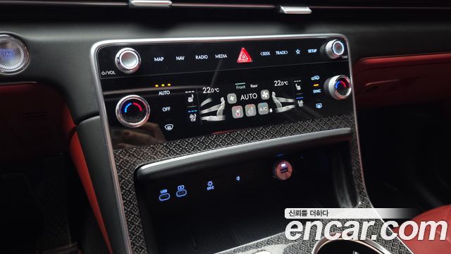 Genesis GV80 2024 — photo 25