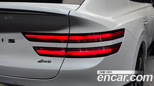 Genesis GV80 2024 — photo 9