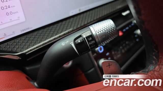 Genesis GV80 2024 — photo 28