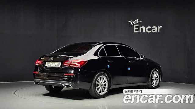 Mercedes-Benz A-Class 2020 — photo 2