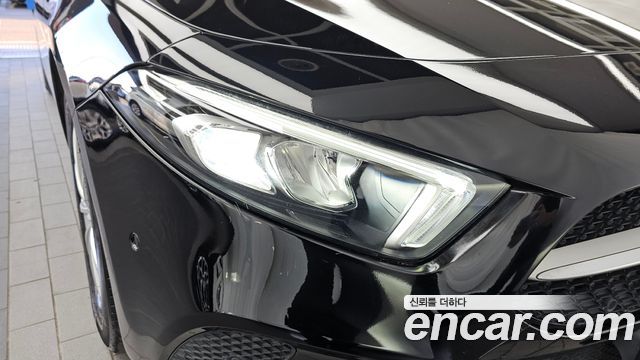 Mercedes-Benz A-Class 2020 — photo 8