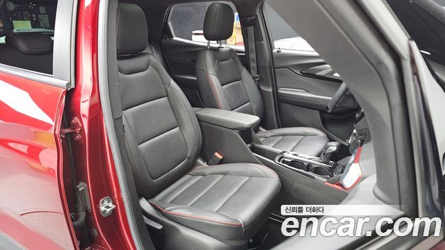 Chevrolet Korea Trailblazer 2022 — photo 10