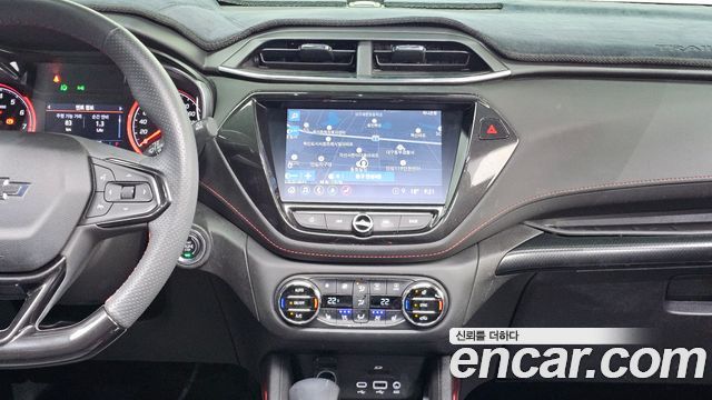 Chevrolet Korea Trailblazer 2022 — photo 17