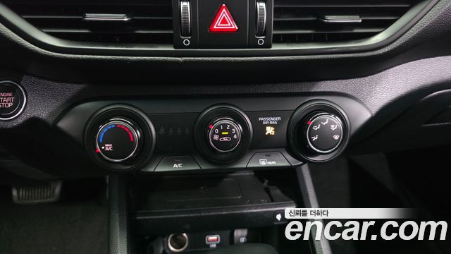 Kia K3 2022 — photo 22