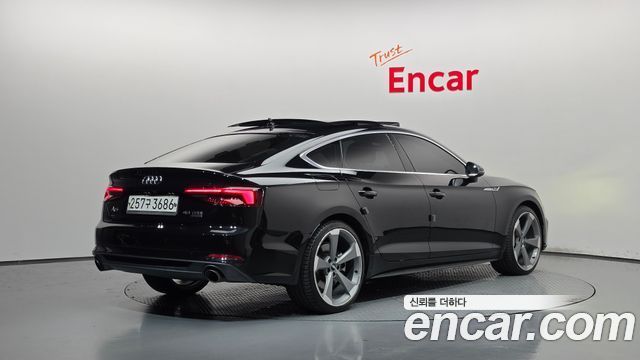 Audi A5 2019 — photo 2