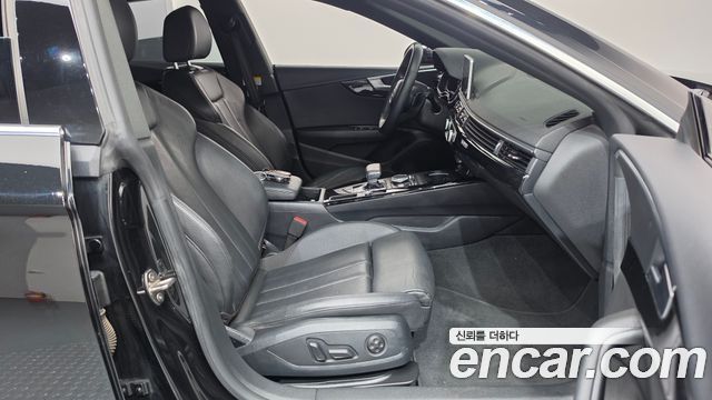 Audi A5 2019 — photo 11