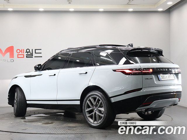 Land Rover Range Rover Velar 2026 — photo 4