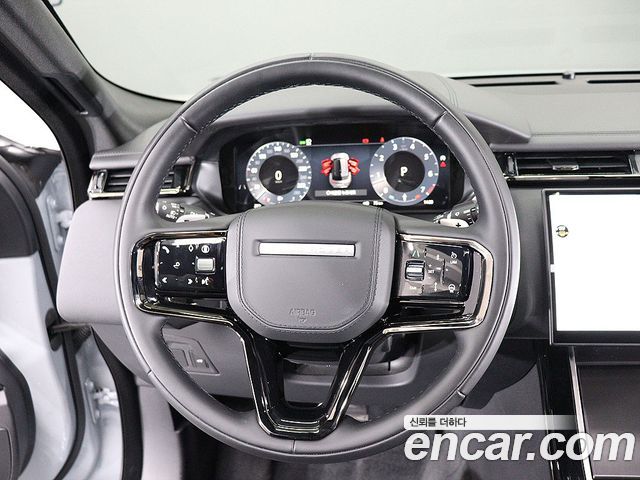 Land Rover Range Rover Velar 2026 — photo 9