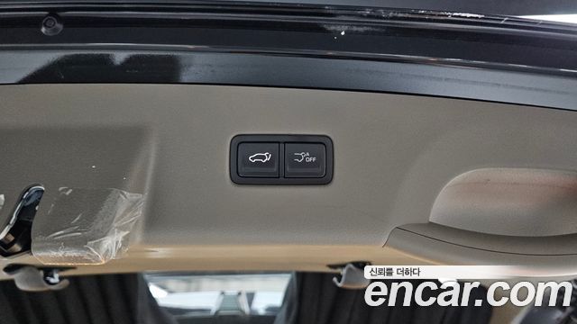 Kia Canival 2025 — photo 22