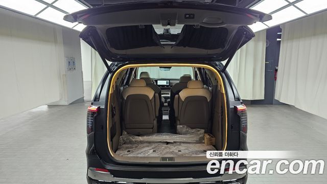 Kia Canival 2025 — photo 23