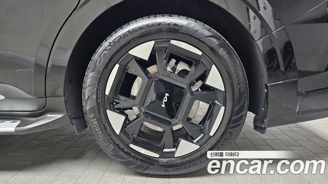 Kia Canival 2025 — photo 7