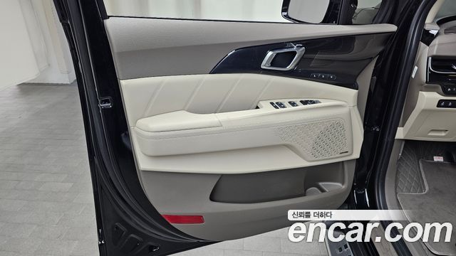 Kia Canival 2025 — photo 14