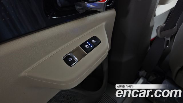 Kia Canival 2025 — photo 29