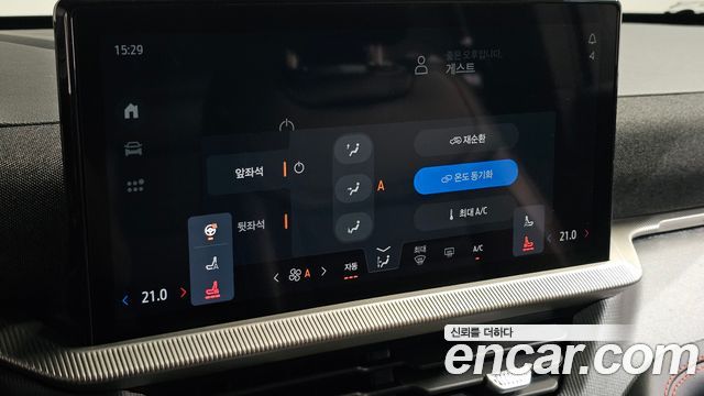 Ford Explorer 2025 — photo 27