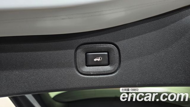 Renault Korea QM6 2025 — photo 23