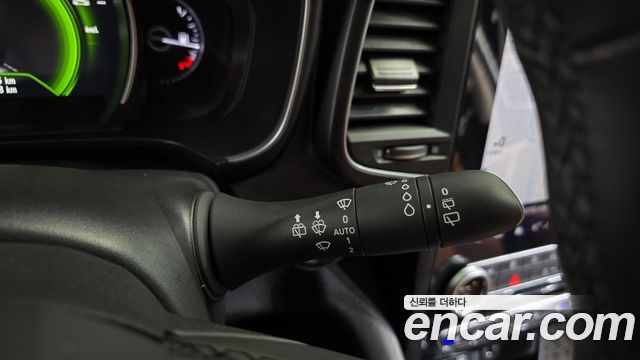 Renault Korea QM6 2025 — photo 28