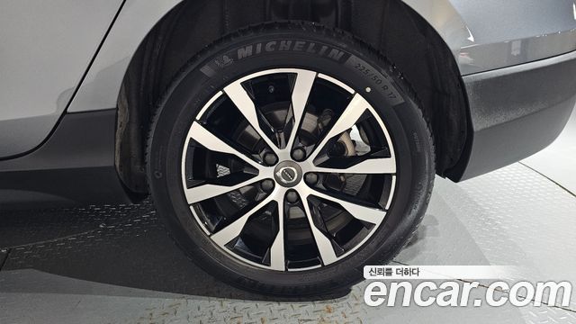 Volvo V40 2019 — photo 7