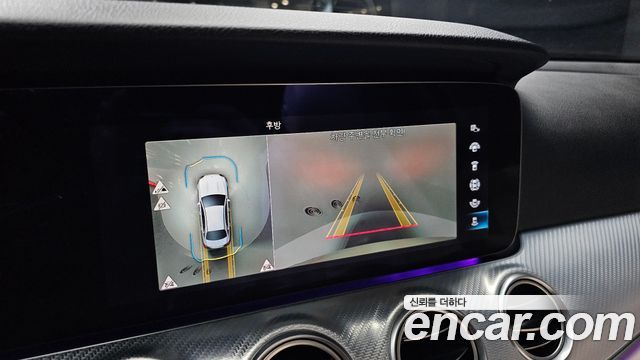 Mercedes-Benz E-Class 2021 — photo 21