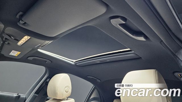 Mercedes-Benz E-Class 2021 — photo 25