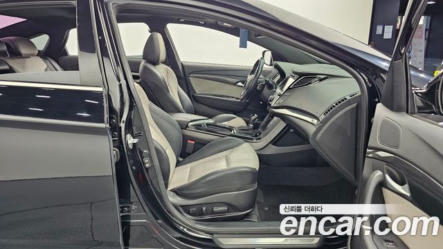 Hyundai i40 2016 — photo 17
