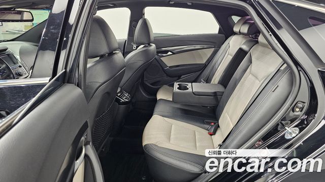 Hyundai i40 2016 — photo 18