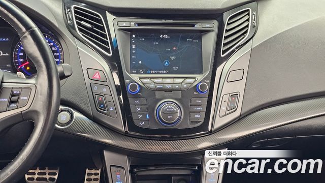 Hyundai i40 2016 — photo 20