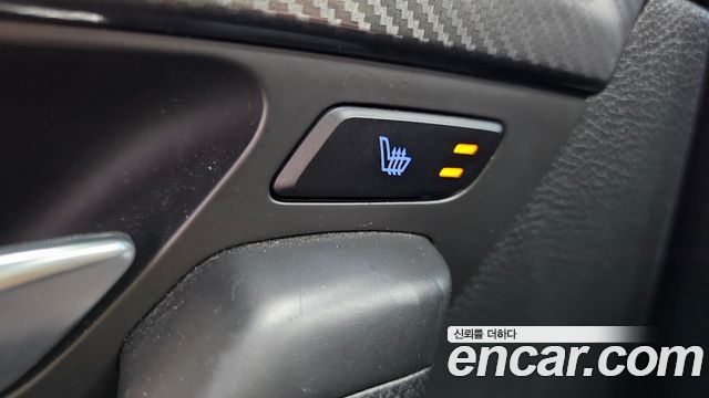 Hyundai i40 2016 — photo 24