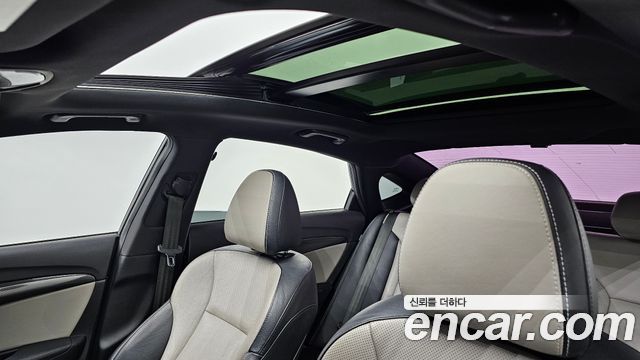 Hyundai i40 2016 — photo 25