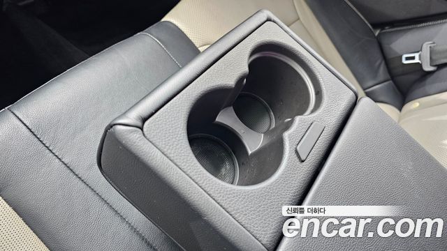Hyundai i40 2016 — photo 32
