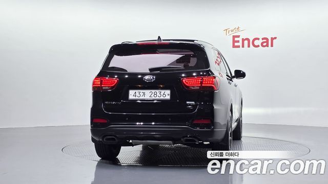Kia Sorento 2019 — photo 4