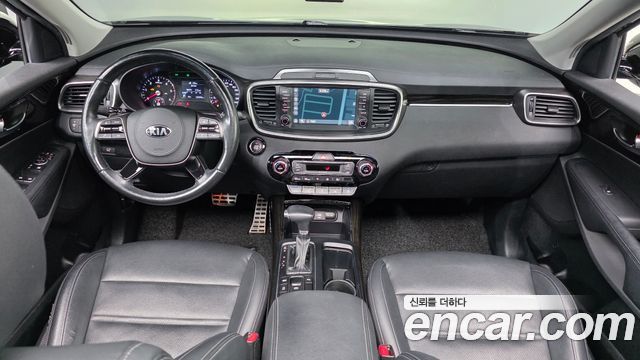 Kia Sorento 2019 — photo 10