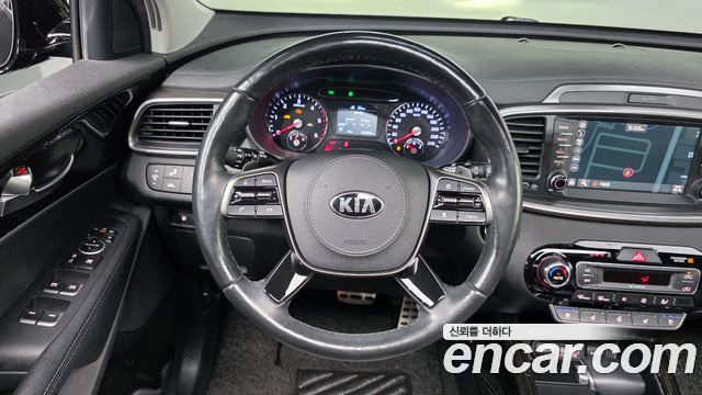 Kia Sorento 2019 — photo 19