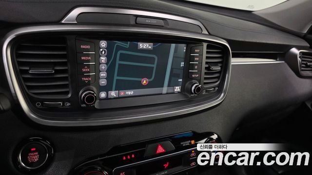 Kia Sorento 2019 — photo 20