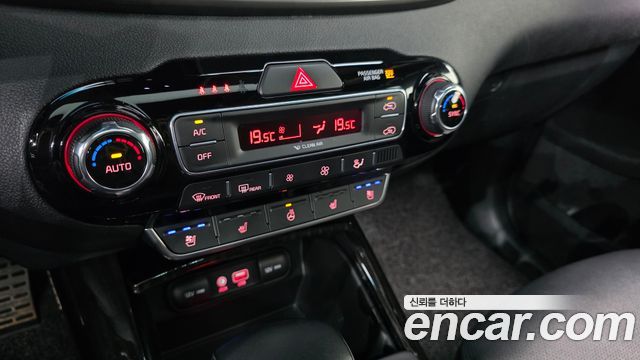 Kia Sorento 2019 — photo 22