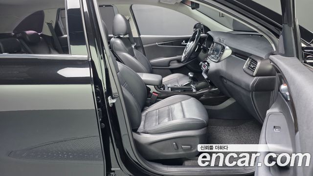 Kia Sorento 2019 — photo 16