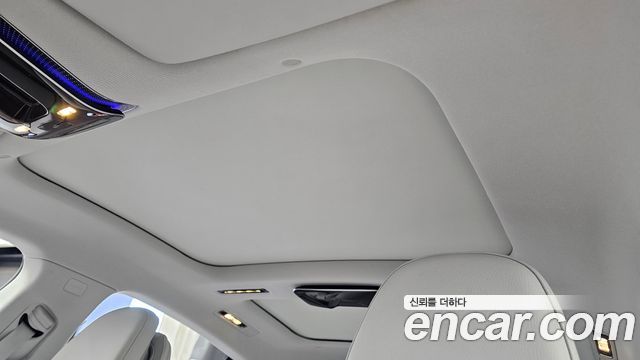 Mercedes-Benz EQS 2022 — photo 23