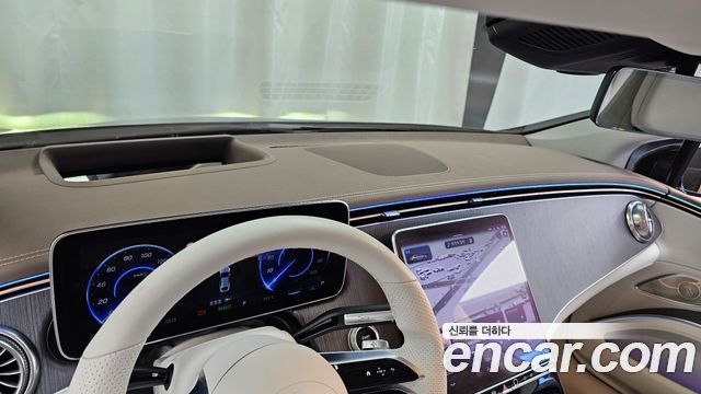 Mercedes-Benz EQS 2022 — photo 35