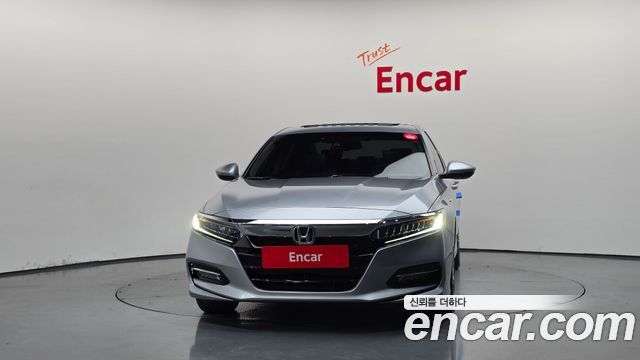 Honda Accord 2018 — photo 3