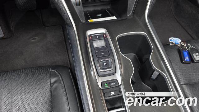 Honda Accord 2018 — photo 12