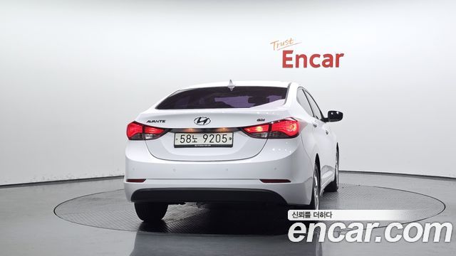 Hyundai AVANTE 2016 — photo 4