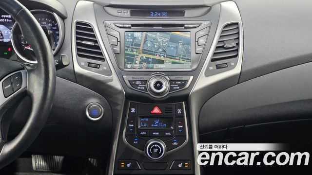 Hyundai AVANTE 2016 — photo 23