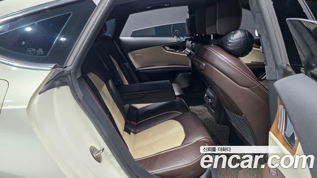 Audi A7 2015 — photo 12