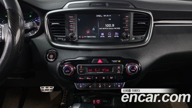 Kia Sorento 2020 — photo 25