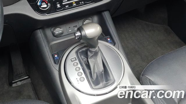 Kia Sportage 2015 — photo 12