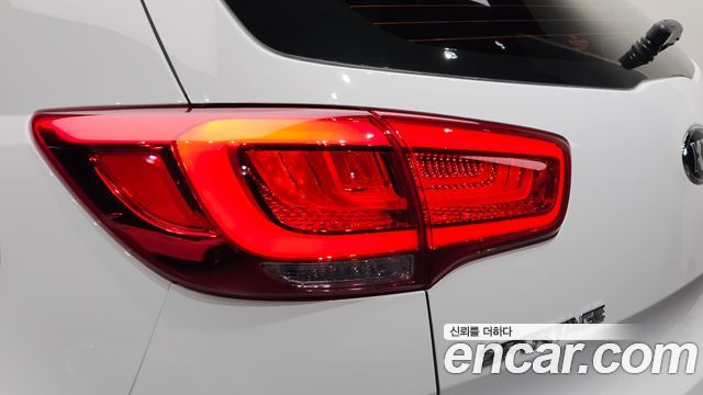 Kia Sportage 2015 — photo 9